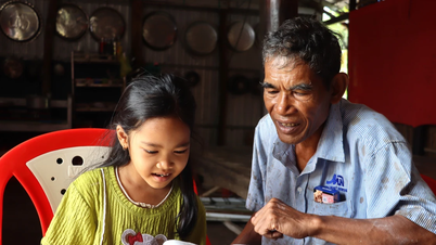 का माऊ में जातीय अल्पसंख्यकों की भाषा और लेखन का संरक्षण