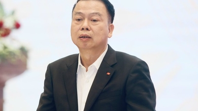 폭풍과 홍수의 여파를 극복하기 위해 지방 자치 단체를 지원하기 위해 6조 8천억 VND 이상을 지출합니다.