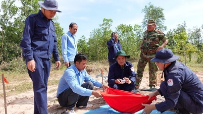 Tim K92 (Komando Militer Provinsi An Giang) terus menemukan jenazah dua martir di Kamboja.