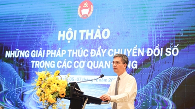 Bertekad untuk menempatkan lembaga partai di garda terdepan transformasi digital nasional