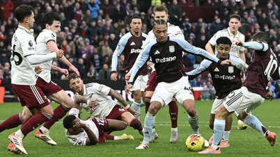 Aston Villa បានផ្តួលក្រុម Arsenal ក្នុងម៉ោងបន្ថែម ការប្រណាំងជើងឯកកាន់តែក្តៅ