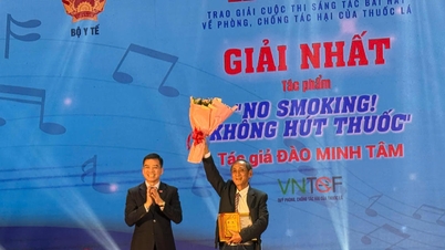 Tưng bừng trao giải cuộc thi sáng tác bài hát về phòng, chống tác hại của thuốc lá