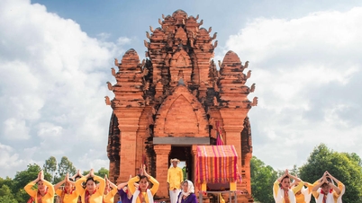 ស្ថាប័នល្អឥតខ្ចោះ យន្តការ និងគោលនយោបាយស្តីពីឧស្សាហកម្មវប្បធម៌