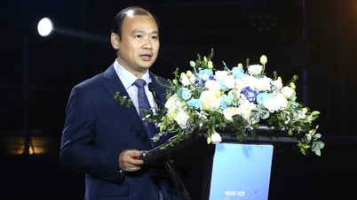 Cérémonie des prix des médias des droits de l'homme « Vietnam heureux »