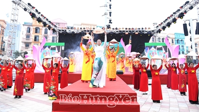 Открытие фестиваля аозай во Вьетнаме 2025 года