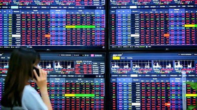 تطوير سوق الأوراق المالية في فيتنام: فتح فرص جديدة