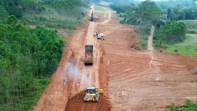 বছরের শেষে সরকারি বিনিয়োগ মূলধন বিতরণ দ্রুত করার অনুরোধ প্রধানমন্ত্রীর
