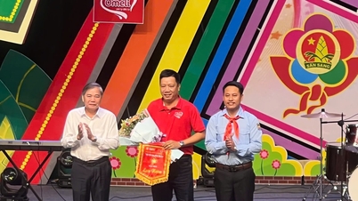 افتتاح الموسم الأول من برنامج المسابقات متعدد المواهب "أعضاء فريق دا نانغ" في عام ٢٠٢٥