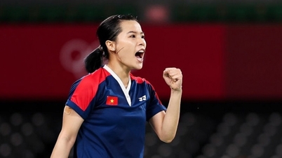 Thuy Linh a réalisé un retour spectaculaire pour vaincre la numéro 1 du tennis malaisien.