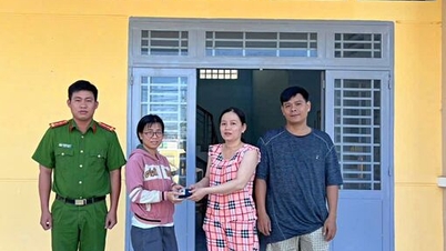 Ein Paar in Ben Cau fand ein verlorenes Eigentum und gab es dem Besitzer zurück.