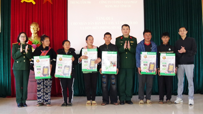 সেন্টার ৫৮৬ (কমান্ড ৮৬): সিন সুওই হো (লাই চাউ) -এ "শিশুদের জন্য তথ্য প্রযুক্তি" মডেল