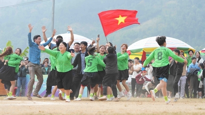 فینال آتشین فوتبال زنان قومی در بین لیو