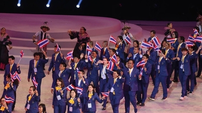 خوبصورت بیوٹی کوئینز SEA گیمز 33 کی افتتاحی تقریب میں شرکت کریں گی۔