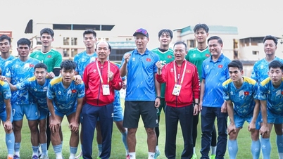 A seleção sub-22 do Vietnã está motivada antes da partida contra a seleção sub-22 da Malásia.