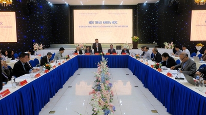 チャン・チン・グエン・ビン・キエムを称えるためにユネスコに提出する書類の補足と完成