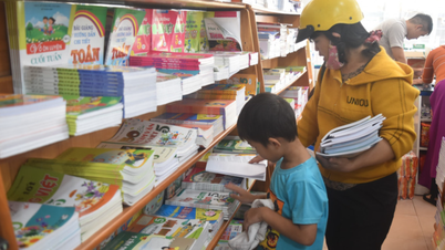 Η σταθερότητα της εκπαίδευσης ξεκινά με την επιλογή ενός συνόλου σχολικών βιβλίων.