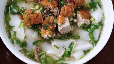 फ़ो दिवस पर हा गियांग कॉर्न फ़ो, लैंग रोस्ट डक फ़ो, क्वांग कसावा फ़ो और जिया लाई दो-कटोरी फ़ो का आनंद लें