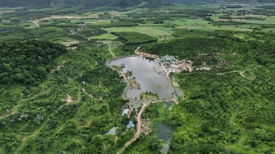 ເລື່ອງ​ຟາມ ຊານ​ຫວຽດ: ຄວາມ​ມຸ່ງ​ມາດ​ປາດ​ຖະ​ໜາ​ຢາກ​ເປັນ​ແບບ​ຢ່າງ