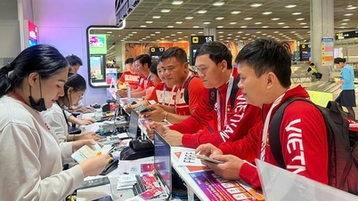 Delegația sportivă vietnameză a sosit în Thailanda, pregătită pentru Jocurile SEA 33