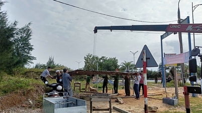 Quang Phu organiza apoio para desmantelar tendas e barracas erguidas ilegalmente.