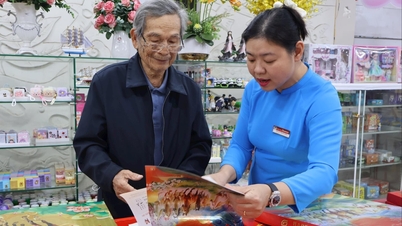 Renkli yıl sonu takvim pazarı