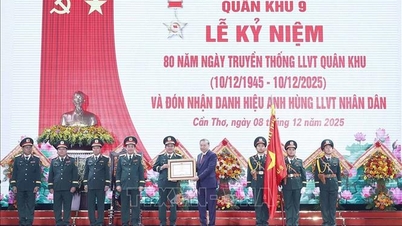 Generalsekretær deltar på 80-årsjubileet for den tradisjonelle dagen i militærregion 9