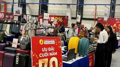 Alerta sobre golpes de "descontos virtuais" durante a temporada de compras de fim de ano.