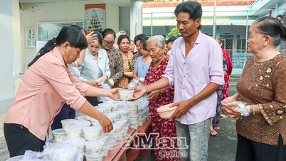 250 ingyen étkezés a rászoruló betegeknek