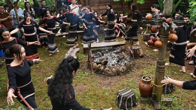 Dak Lak desenvolve o turismo comunitário associado à melhoria da vida das minorias étnicas.