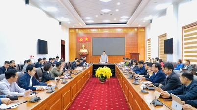 مناقشة في المجموعة حول مشاريع القرارات المقدمة في الدورة: أشاد بشدة بالتحضيرات التي قامت بها اللجنة الشعبية الإقليمية والوكالات المتخصصة التابعة للجنة الشعبية الإقليمية