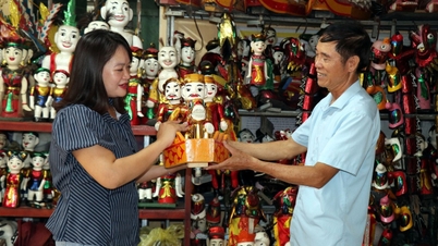 حفظ هنر عروسک‌های آبی در بحبوحه زندگی مدرن