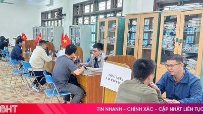 لوگوں کو پائیدار طریقے سے غربت سے بچنے میں مدد کے لیے "فشنگ راڈز" دینا