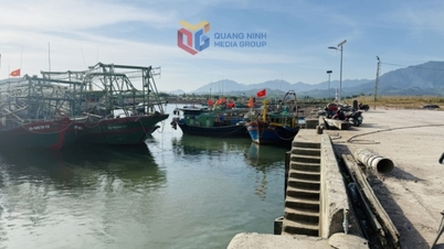 Investimento inicial na expansão da área de atracação de barcos na comuna de Duong Hoa.