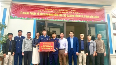 หน่วยยามฝั่ง 3 ส่งมอบ 'บ้านสหาย' ให้แก่ทหารยากไร้ในเหงะอาน