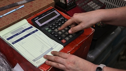 Γιατί οι φορητοί υπολογιστές εξακολουθούν να ακμάζουν παρά το γεγονός ότι η Τεχνητή Νοημοσύνη γίνεται πιο έξυπνη;