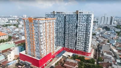 Bewoners van I-Home vieren Tet met veel plezier en ontvangen roze boeken