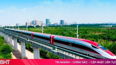 सरकार ने हाई-स्पीड रेलवे परियोजना के लिए दो विशिष्ट नीतियों का प्रस्ताव रखा।