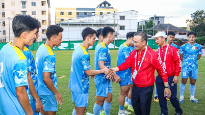 U22 Việt Nam được tiếp lửa trước 'trận chung kết bảng' với Malaysia