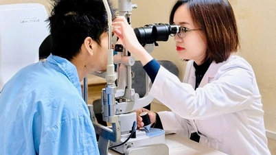 O olho do paciente foi esmagado em um acidente de trabalho, mas ele foi salvo do risco de perder a visão.