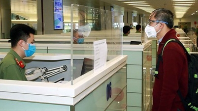 Seznam 83 mezinárodních hraničních přechodů umožňujících cizincům vstup a výstup ze země s elektronickými vízy