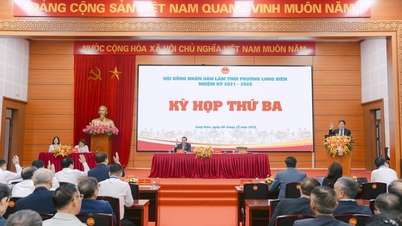 롱비엔구 인민위원회 제3차 회의에서는 2026년을 위한 여러 가지 주요 목표를 결의했습니다.