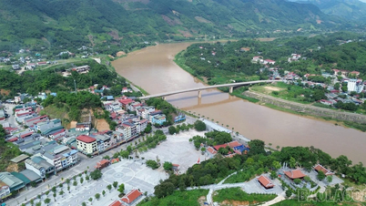 ការ​ដឹក​ជញ្ជូន​ជន​បទ​បើក​ផ្លូវ​ជំរុញ​ការ​អភិវឌ្ឍ​ប្រកប​ដោយ​និរន្តរភាព​នៅ Bao Ha