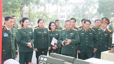 Die Jugendarmee ist mutig, wegweisend, innovativ und entwickelt sich stetig weiter – sie ist Onkel Hos Soldaten würdig und tritt selbstbewusst in die neue Ära ein.