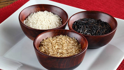 הצעות ל-4 מנות אורז חום קלות להכנה, טעימות ומזינות גם יחד