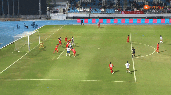 Pasukan wanita Vietnam tewas pada perlawanan pembukaan menentang Filipina pada Sukan SEA 33.