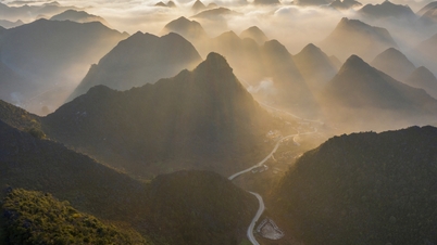 هضبة دونغ فان الحجرية: الوجهة الثقافية الرائدة في العالم بحلول عام 2025