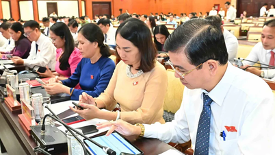 آج صبح، 9 دسمبر، ہو چی منہ سٹی کی 10ویں مدت کی پیپلز کونسل نے 2025 کے آخری اجلاس کا آغاز کیا۔