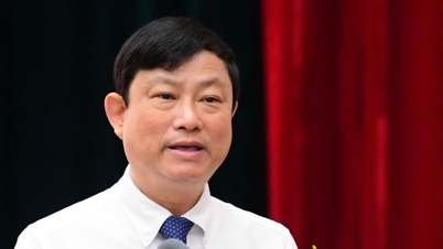 Předseda Lidové rady Ho Či Minova města Vo Van Minh: Zaměřte se na řešení ožehavých problémů s cílem uspokojit potřeby lidí