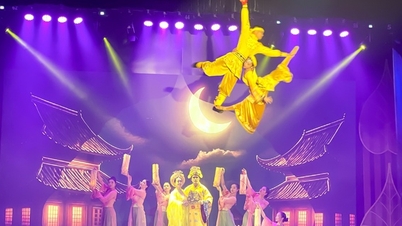 연극 Tran Nhan Tong – 서커스 예술과 개혁된 오페라가 결합될 때