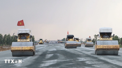 Penyesuaian rencana investasi publik jangka menengah antara Kementerian Konstruksi dan dua bank